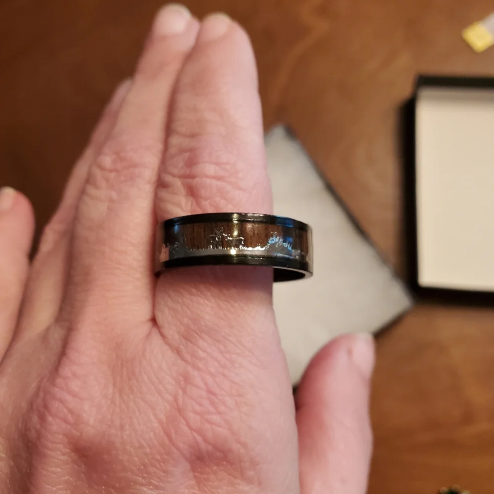 Rustic Acrylic Brown w/ Silver Deer Ring